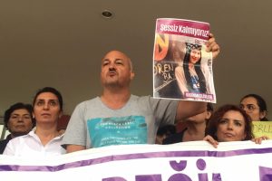&Ouml;ld&uuml;r&uuml;len Ecem'in babasından tepki