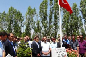 15 Temmuz Şehidi Halil Hamuryen mezarı başında anıldı