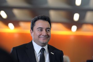 "Babacan ekibinin verdiği bilgiye g&ouml;re partinin kuruluş tarihi revize edildi"