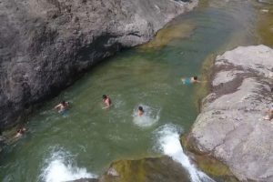 G&ouml;ller ve şelalelerden oluşan saklı cennet: "G&ouml;kg&ouml;l"