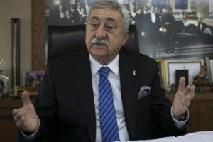 Paland&ouml;ken: &Ouml;ğrenim kredisi bor&ccedil;larına kolaylık sağlanmalı