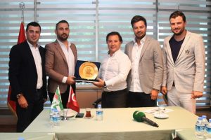 BUGİAD'dan Bursaspor'a deplasman sponsorluğu desteği