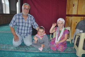 Omurilik hastası Zehra, 7 yaşında, 7 kez ameliyat oldu