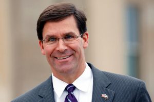 Trump Esper'in adaylığını Senato'ya g&ouml;nderdi