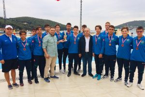 Bursa B&uuml;y&uuml;kşehir Belediyespor sutopunu &uuml;&ccedil;&uuml;nc&uuml; bitirdi