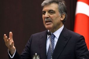 Abdullah G&uuml;l'&uuml;n 15 Temmuz videosu 3 yıl sonra paylaşıldı