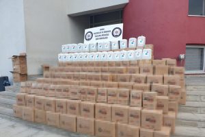 Depoda 2 bin 395 litre ka&ccedil;ak etil alkol ele ge&ccedil;irildi
