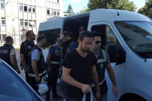 FET&Ouml;'n&uuml;n adliye mahrem yapılanmasında 8 şahıs adliyede