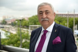 TESK Genel Başkanı Paland&ouml;ken: "Milletimizin başı sağolsun"