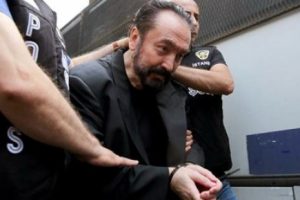Adnan Oktar suç örgütü hakkındaki iddianamede 'hukuk grubu' detayı 