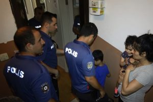 "Evde hırsız var" ihbarı polisi alarma ge&ccedil;irdi