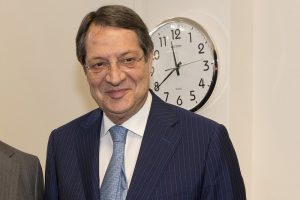 Anastasiades'den "g&ouml;r&uuml;şmeye hazırız" mesajı