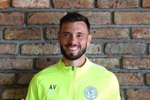 &Ccedil;aykur Rizespor'un yeni transferi Amedej Vetrih kampa katıldı