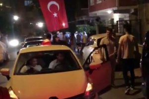 Asker uğurlaması sırasında dehşet sa&ccedil;an magandalar yakalandı
