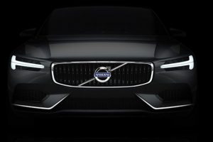 Otomobil pazarı k&uuml;&ccedil;&uuml;l&uuml;rken Volvo'dan rekor