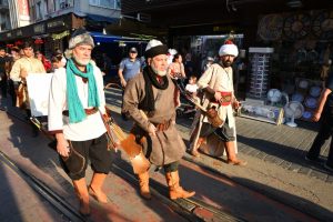 Bursa'da 'Ata Sporları'na renkli kortej