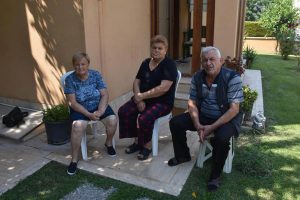 70 yaşındaki kadına polisiz deyip, servetini aldılar