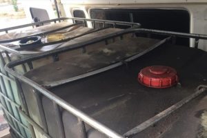 2 bin litre ka&ccedil;ak akaryakıt ele ge&ccedil;irildi