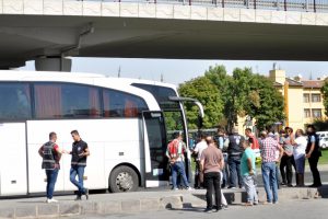 Valilik İstanbul'daki ka&ccedil;ak Suriyelilere 20 Ağustos'a kadar s&uuml;re verdi