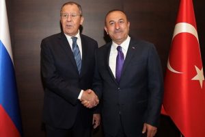 &Ccedil;avuşoğlu ile Lavrov İdlib'i g&ouml;r&uuml;şt&uuml;
