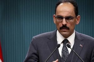 İbrahim Kalın: T&uuml;rkiye ne Batı'dan ne de d&uuml;nyanın başka bir yerinden uzaklaşıyor