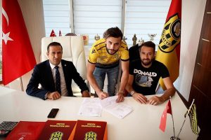 Yeni Malatyaspor'dan Ghaylen Chaaleli transferiyle ilgili a&ccedil;ıklama