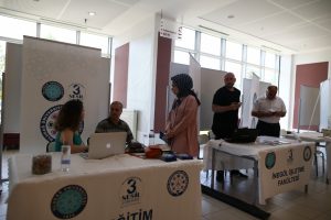 Bursa Uludağ &Uuml;niversitesi &ouml;ğrenci adaylarına kapılarını a&ccedil;tı
