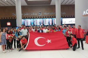 U20 Atletizm Milli Takımı yurda d&ouml;nd&uuml;