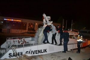 Sahil g&uuml;venlik Bozcaada'da can kurtardı