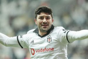 G&uuml;ven Yal&ccedil;ın i&ccedil;in 4 milyon Euro'luk teklif!