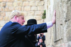 İngiltere Başbakanı Johnson tutkulu bir Siyonist!