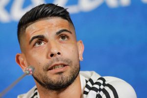 Dudak u&ccedil;uklattı! Banega i&ccedil;in 20 milyon euro