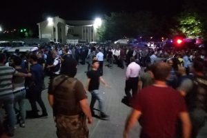 G&uuml;roymak'ta arazi kavgası: 2 &ouml;l&uuml;, 3 yaralı