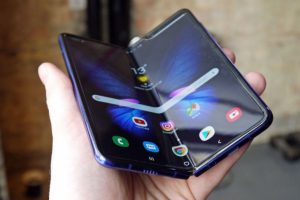 Samsung, Galaxy Fold i&ccedil;in tarih verdi