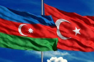 Azerbaycan 1 Eyl&uuml;l'den itibaren vizeleri kaldırıyor