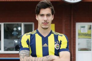 Fenerbah&ccedil;e'nin eski futbolcusu Boris Rapaic, İspanya'ya transfer oldu