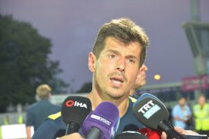 Bel&ouml;zoğlu: "Fenerbah&ccedil;e bizim g&ouml;nl&uuml;m&uuml;zde d&uuml;nyanın en b&uuml;y&uuml;k takımı"