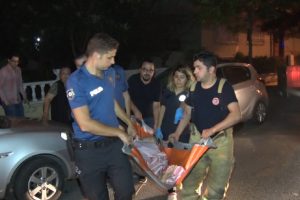 Rahatsızlanan yaşlı kadını, pencereden eve giren itfaiye kurtardı