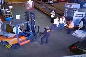 Havalimanından 750 kilo altın &ccedil;alındı