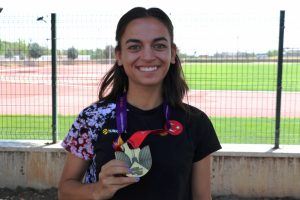 Y&uuml;r&uuml;y&uuml;şte Avrupa şampiyonu olan Diyarbakırlı Ayşe'nin hedefi olimpiyatlar