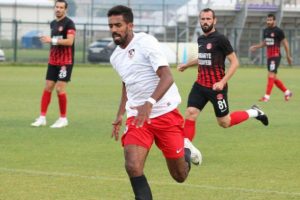 Menemenspor'da rota Seifedin Chabbi