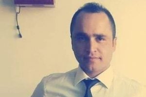 Silahlı saldırıda yaralanan polisimiz şehit oldu
