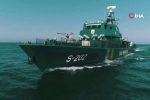 Hazar Denizi'nde batan İran gemisinin g&ouml;r&uuml;nt&uuml;leri yayınlandı
