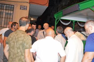 Babasının cansız bedenini buldu!