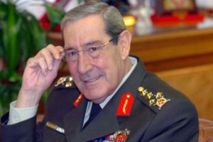 Rahatsızlanan eski Genelkurmay Başkanı B&uuml;y&uuml;kanıt'ın durumuna ilişkin a&ccedil;ıklama