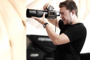 Timur Emek'in &uuml;sts&uuml;z fotoğraf istediği manken konuştu