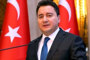 MHP'den ihra&ccedil; edilen vekilden, Ali Babacan'ın partisine yeşil ışık