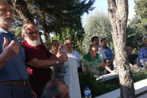 İsmail Fakı Bursa'da mezarı başında anıldı