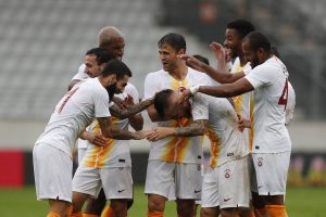 Galatasaray hazırlık ma&ccedil;ında g&uuml;ld&uuml;