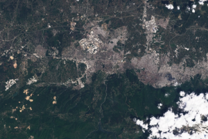 Bursa'nın uydu fotoğraflarıyla son 35 yılı söz gerek bırakmadı! (ÖZEL HABER)